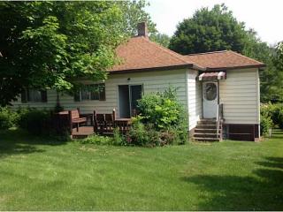 840 Meadowcroft Rd, Rea, PA 15312-2736