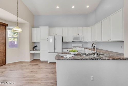 2769 Devon Ct, Gilbert AZ  85296-8865 exterior