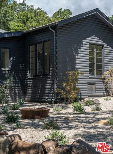 2070 Valley Rd, Santa Barbara CA  93108-1446 exterior