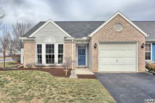 43 Westfields Dr, Navy Sup Dpt, PA 17050-7931