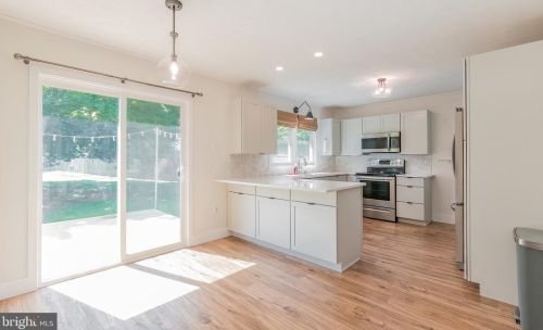 1642 Ox Rd, Edinburg VA  22824-3024 exterior