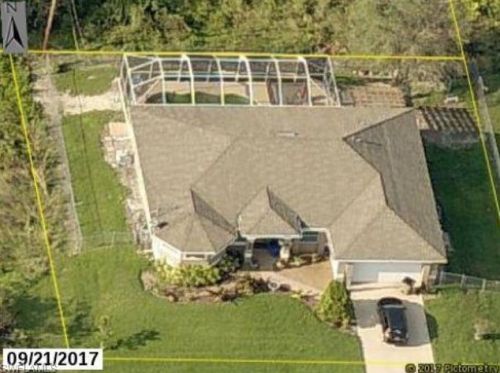 903 9th St, Lehigh Acres, FL 33972-2906