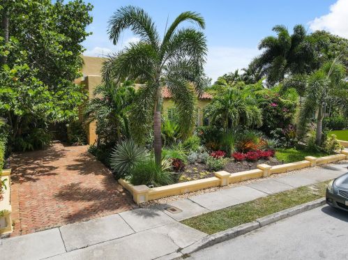 335 Plymouth Rd, West Palm Beach, FL 33405-3219