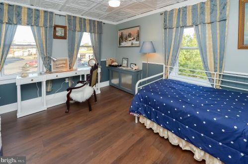 300 White Horse Pike, Camden NJ  08107-1309 exterior