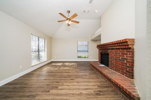 1525 Evergreen Dr, Allen TX  75002-4676 exterior