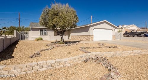 3261 Aztec Dr, Lake Havasu City, AZ 86403-5402