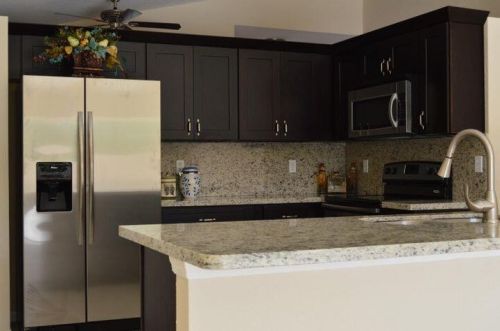 3810 Newport Ave, Boynton Beach, FL 33436-8529