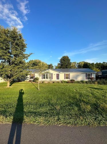 3220 Cattail Rd, Chillicothe, OH 45601-8473