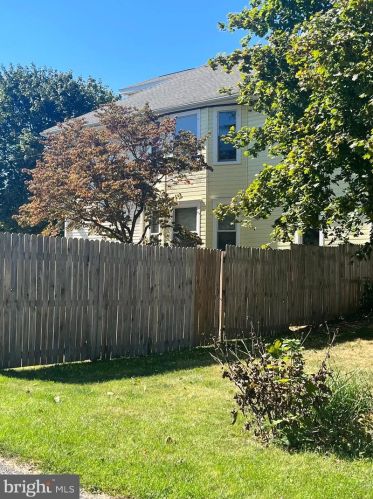 20 Stewart Pl, Lees Cross Roads PA  17257-1648 exterior