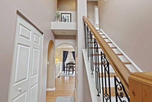 438 Wagon Ave, Pataskala OH  43062-8060 exterior