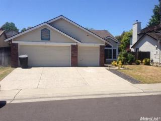 2205 Americana Dr, Roseville, CA 95747-7684