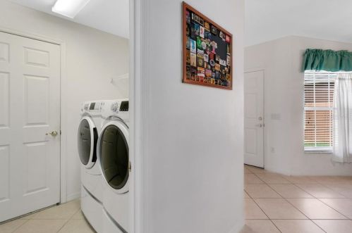 444 Grand Canal Dr, Kissimmee FL 34759-4360 exterior