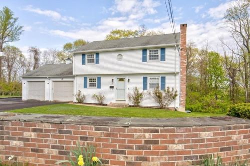151 Fairlawn St, Bristol, CT 06010-3626