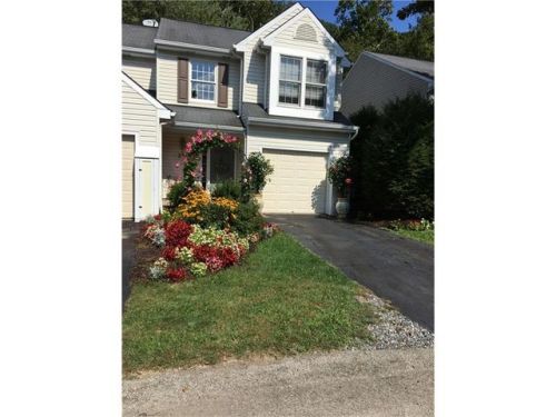253 Commons Dr, Oakmont, PA 15139-1188