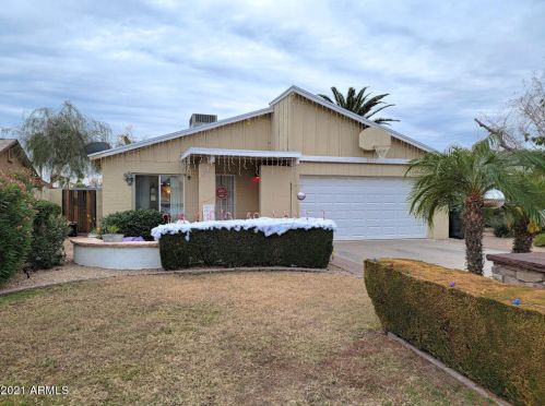 2717 Aster Dr, Phoenix, AZ 85032-6955