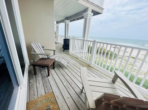 1716 Magnolia Rd, Saint George Island FL  32328-2203 exterior