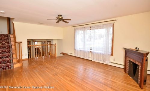 306 Van Zile Rd, Bricktown NJ  08724-2018 exterior