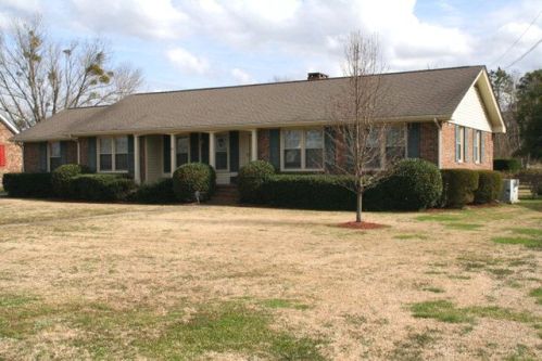 213 Brandon Ave, Tarboro, NC 27886-2009