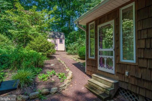3 Dogwood Rd, Schuylkill Haven PA  17972-9331 exterior