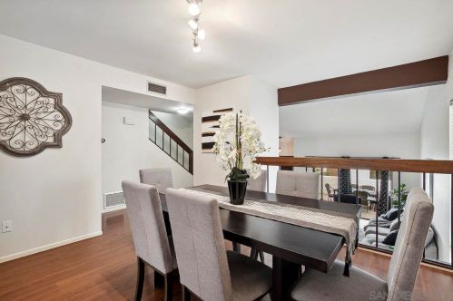 6787 Caminito Del Greco, San Diego CA 92120-2221 exterior