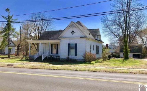 106 14th St, Benton, KY 42025-1536