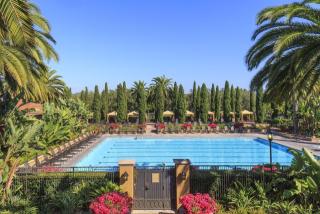 100 Vilaggio, Newport Beach CA  92660-9021 exterior