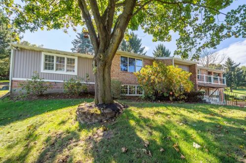 4556 Battle Ridge Rd, Noblestown, PA 15071-1708