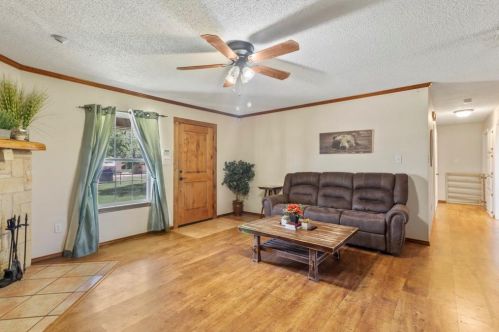 8158 Fm 1385, Pilot Point TX  76258-8003 exterior