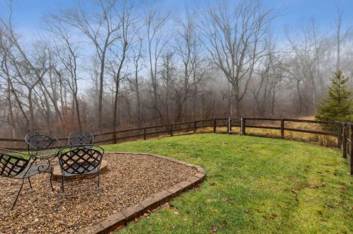128 Grant Park Dr, Newport, KY 41074-1744