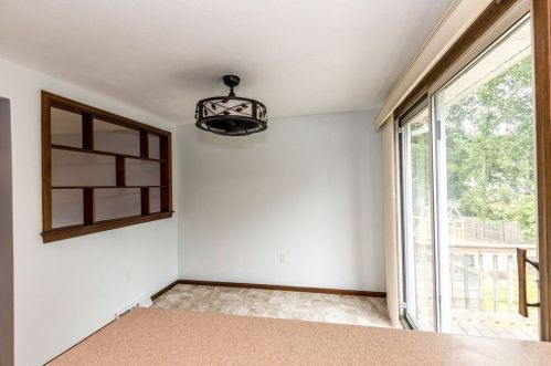 11 Colleen Cir, Billerica MA 01821-5846 exterior