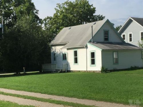 401 Adams Ave, Fairfield, IA 52556-3105