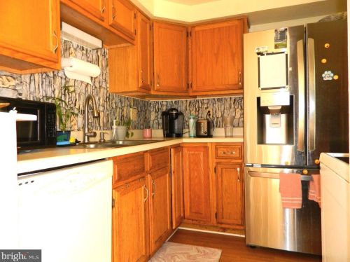 149 Logan St, West Deptford NJ  08096-2659 exterior