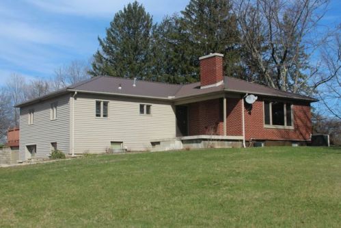 8130 Coolville Ridge Rd, Shade, OH 45701-9429
