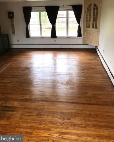 17 Manor Dr, Dover DE  19901-5142 exterior