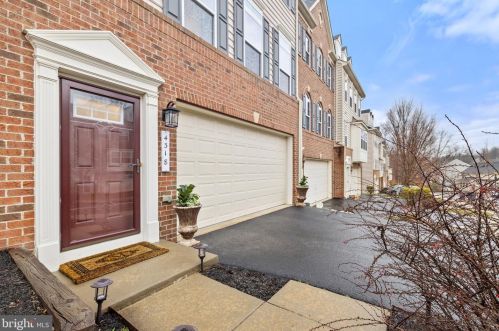 4318 Wisley Turn, Woodbridge VA  22192-7822 exterior