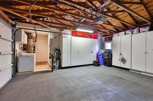 16670 Bernardo Oaks Dr, San Diego CA  92128-2837 exterior