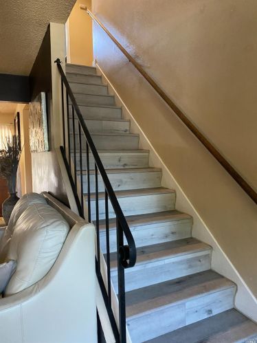 217 Riverdale Ave, Vacaville CA  95687-6420 exterior