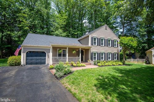 9202 Byron Ter, Springfield, VA 22015-2061