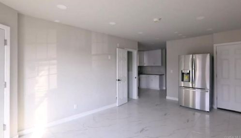 21 Terrace Ave, Mount Vernon NY  10550-1814 exterior