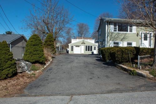 25 Jennie St, United States Coast Guard Ac, CT 06320-3909