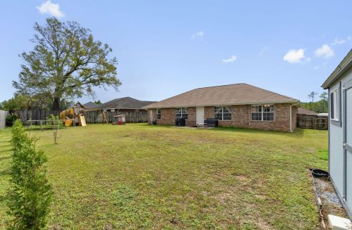 6046 Meursalt Rd, Milton FL  32570-1726 exterior