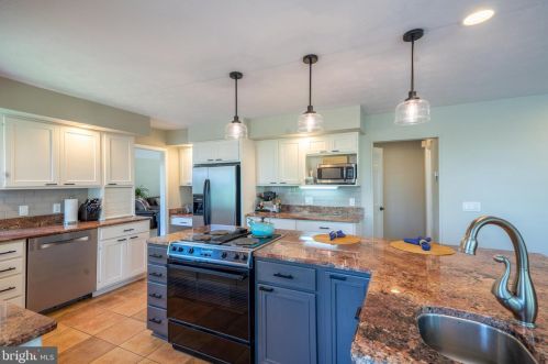 117 Diamond Ct, Harrisonburg VA  22801-3414 exterior