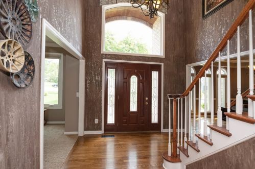 1187 Greenery Ln, Cincinnati, OH 45233-4893