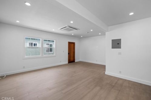 213 Covina Ave, Long Beach CA  90803-1825 exterior