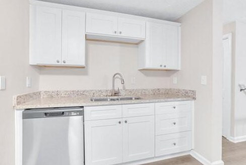 4976 Isle Royal Ct, Stone Mountain GA  30088-2305 exterior