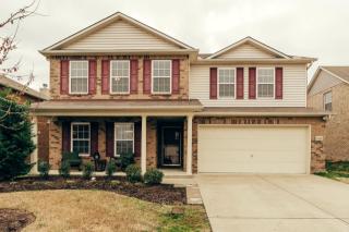 1039 Gannett Rd, Hendersonville, TN 37075-1726