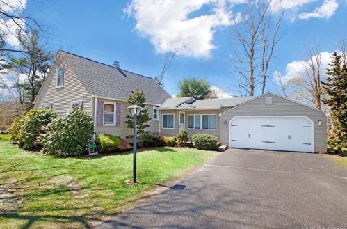 456 Whittemore Rd, Waterbury, CT 06762-3111