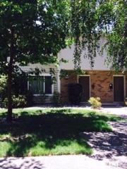 8281 Ln Riviera Dr, Sacramento CA  95826-1654 exterior