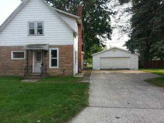 506 Locust St, Delta, OH 43515-1414