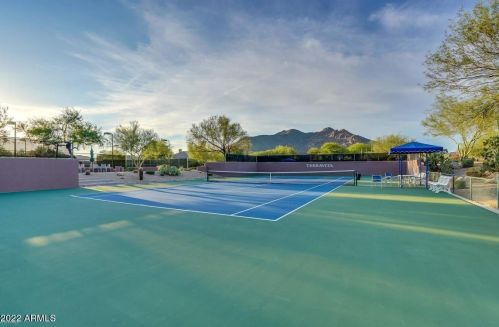 6860 Amber Sun Dr, Scottsdale AZ 85266-7034 exterior